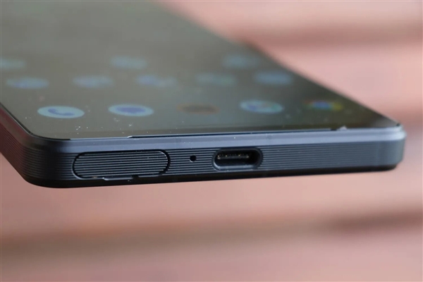 售價過萬！索尼Xperia 1 VI圖賞：無挖孔全面屏 行業罕見