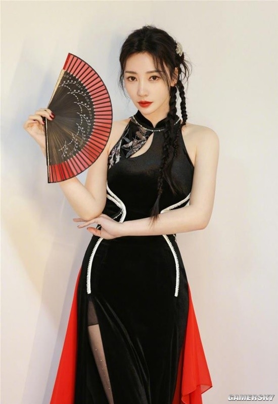 44歲柳巖自曝患子宮肌瘤 術后僅3個月又復發：網友紛紛喊話注意身體