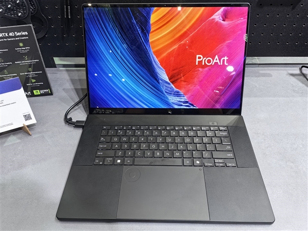 新一代銳龍AI PC處理器加持！華碩靈耀16 Air/ProArt創系列實拍