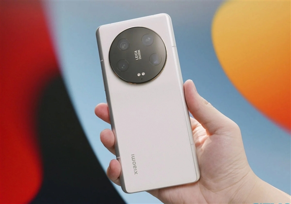 小米2024年度機皇!曝小米14 Ultra最快2月亮相(圖1) 小米2024年度機皇!曝小米14 Ultra最快2月亮相