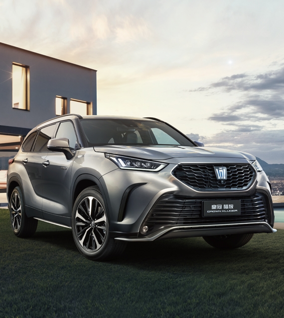 新增真皮座椅、藍牙鑰匙:新款豐田皇冠陸放有望5月上市 現款27.78萬起(圖1) 新增真皮座椅、藍牙鑰匙:新款豐田皇冠陸放有望5月上市 現款27.78萬起