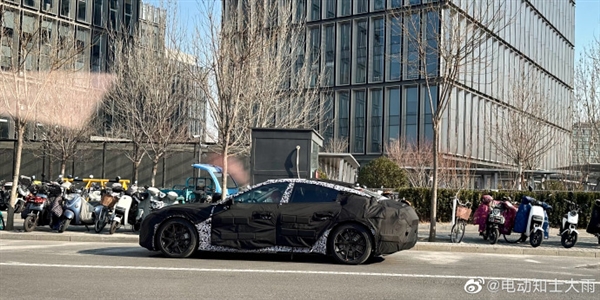 雷軍押上全部聲譽造！小米汽車諜照首曝光：轎跑設計、售價或超30萬