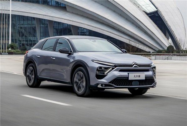 雪鐵龍凡爾賽C5 X車型上線48小時免費試駕活動：買車三年可按65%車價回購