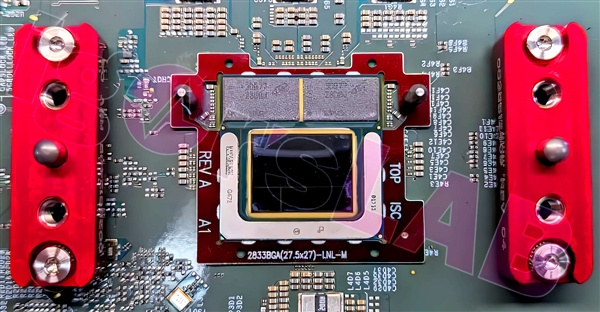 Intel Lunar Lake超低功耗處理器現身：居然是臺積電3nm！