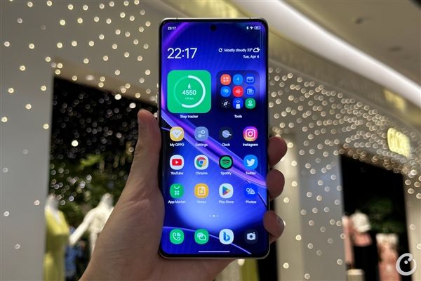 劉作虎宣布OPPO手機接入谷歌AI大模型Gemini：AI方面的成果難以置信